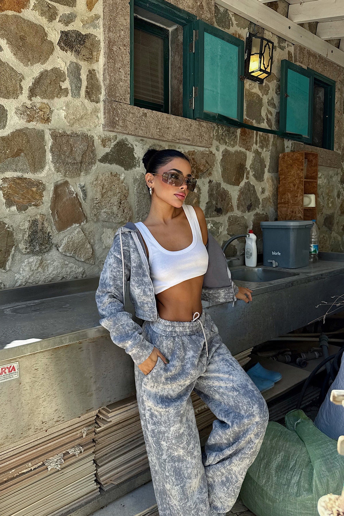 Printed Athletic Set With Zip-up Hoodie And Wide-leg Pants